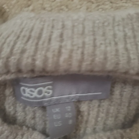 ASOS sweater - Picture 3 of 4